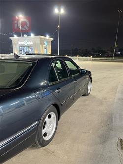 مرسيدس بنز E-Class